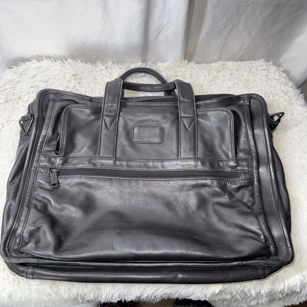 Vintage‎ Tumi Genuine Briefcase No Strap Some Distressing inside Is Clean